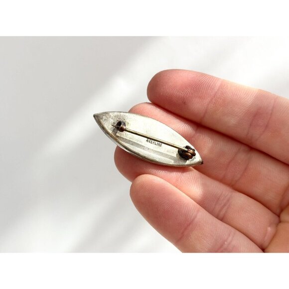 Mother of Pearl Marquise Vintage Sterling Silver Abalone Mini Victorian Brooch - Picture 5 of 9